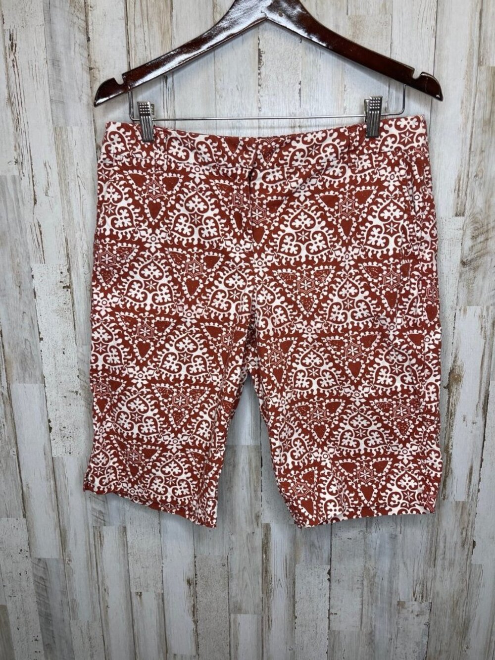 New York & Company size 10 shorts